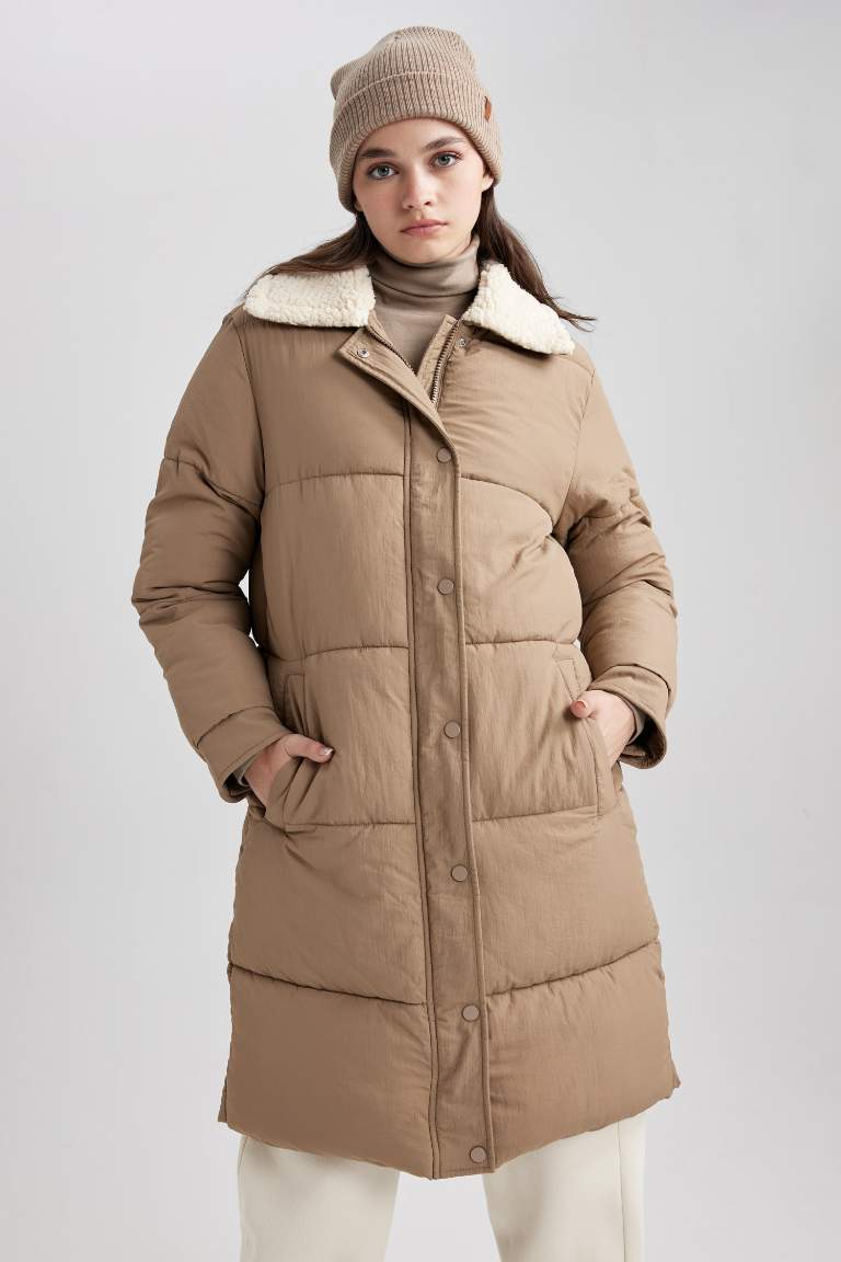 Waterproof Regular Fit Puffer Jacket