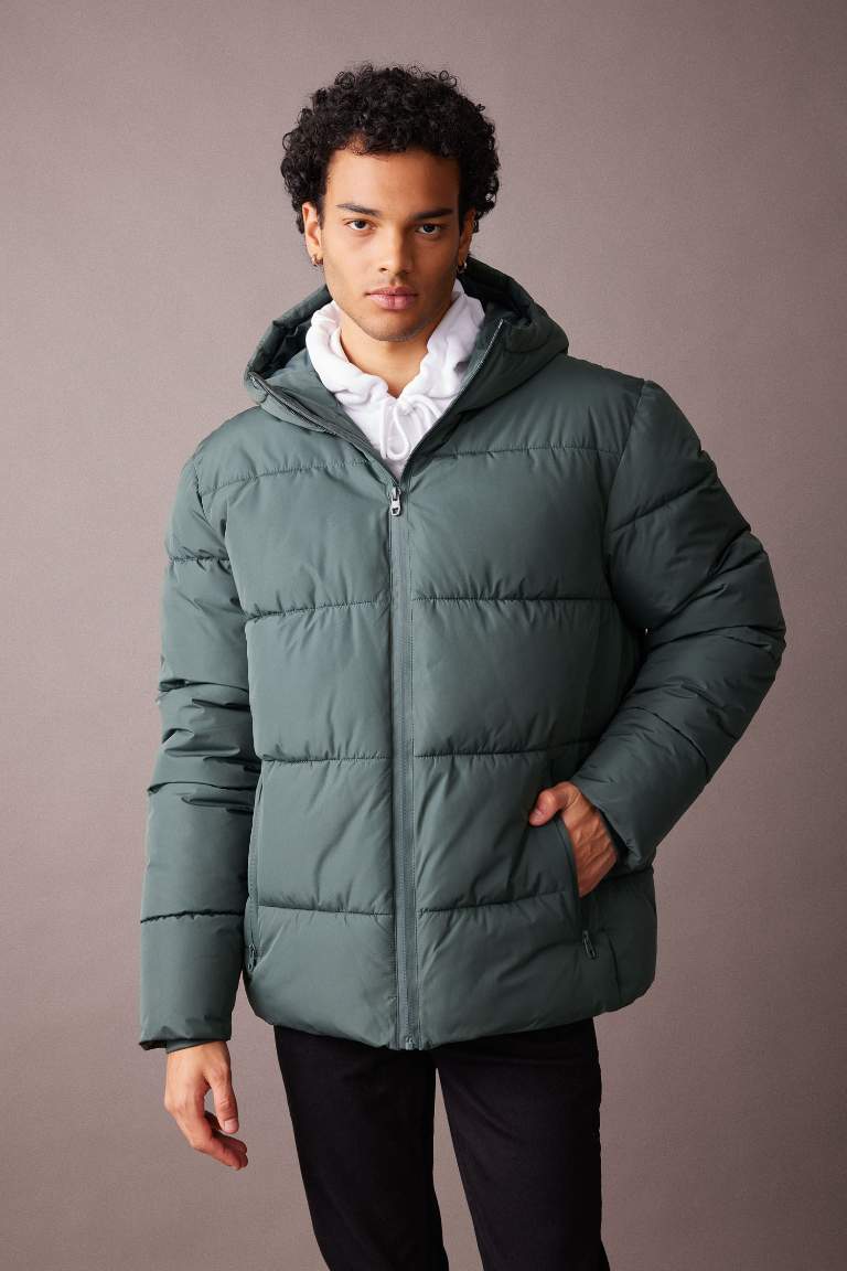 Regular Fit Hooded Puffer Jacket