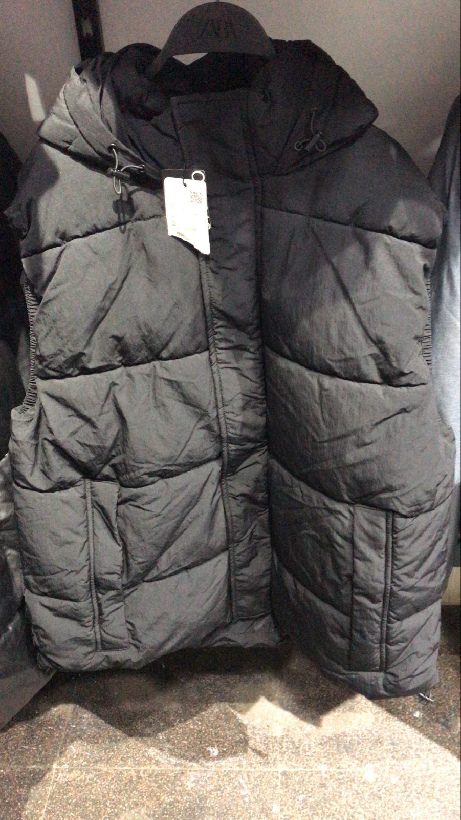 vest man black